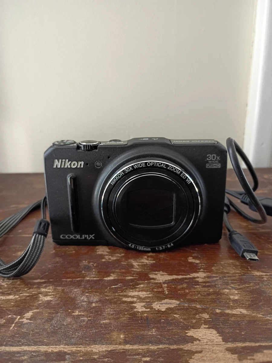 Nikon COOLPIX S9900 30倍ズーム　クールピクス Nikon Coolpix S9900 (Black) 16-megapixel camera with 30X optical