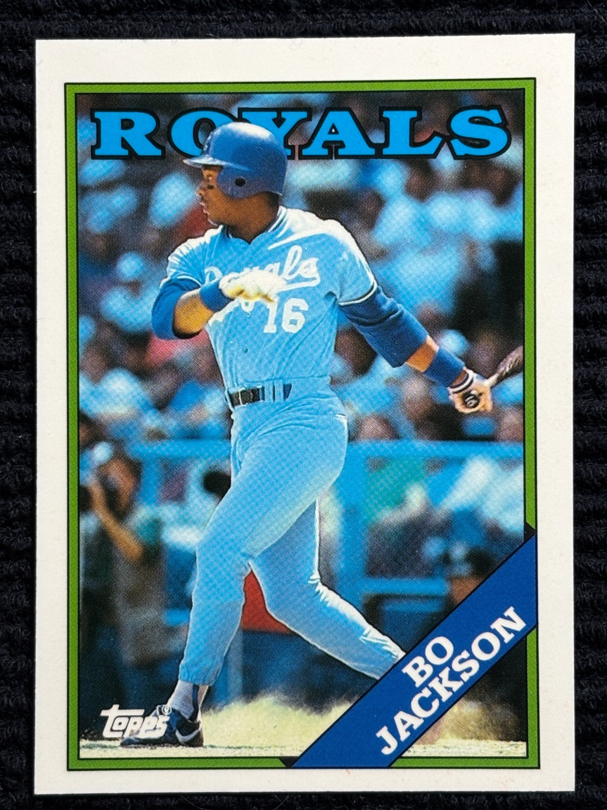 1988 Topps Tiffany  #750  Bo Jackson  Kansas City Royals