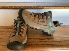 Keen Women s Targhee III Low WP Shoes hiking NEW 