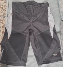 Louis Garneau Men's Baggy Mountain Biking Shorts Size Medium Black
