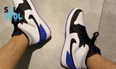 jordan 1 mid se white hyper royal black