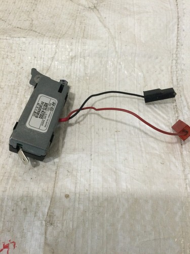 2014-2016 Kia Forte Radio Antenna-Amplifier 96270A7000 OEM - Picture 4 of 7