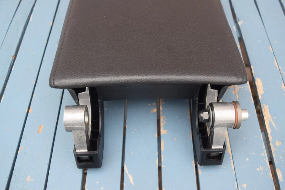 OEM 2011 2012 2013 2014 2015 2016 VOLKSWAGEN TOUAREG NEGRO BRAZO CENTRAL DELANTERO Foto 2 de 4