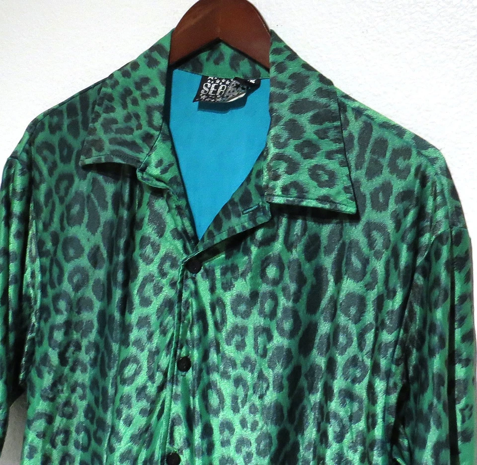 Camisa Discoteca GRANDE Poli Años 2000 Estampado Leopardo Verde Negro Ropa Serious de Colección Foto 2 de 4