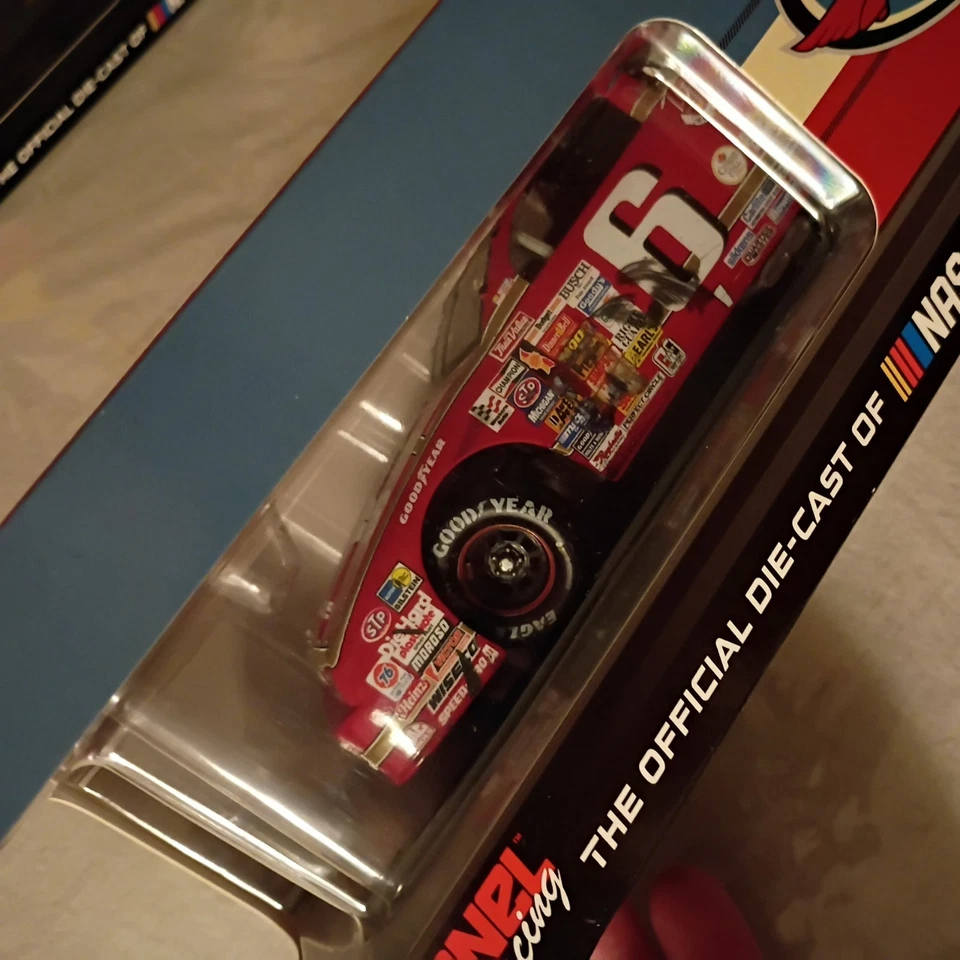 Mark Martin 1990 North Wilkesboro ganar carrera versión #6 seguidores acción 1/24 Foto 4 de 4