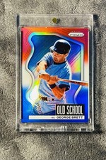 George Brett SSP 🔥 2022 Prizm Baseball Old School  Red White & Blue Prizm SSP