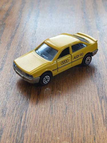 Majorette Audi 90 gelb Frankreich Nr. 239 - Bild 1 von 5