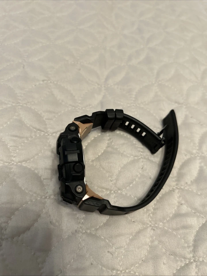 Мужские часы Casio G-Shock 5555 GMA-B800 датчик ускорения черный/розовое золото - Изображение 4 из 4