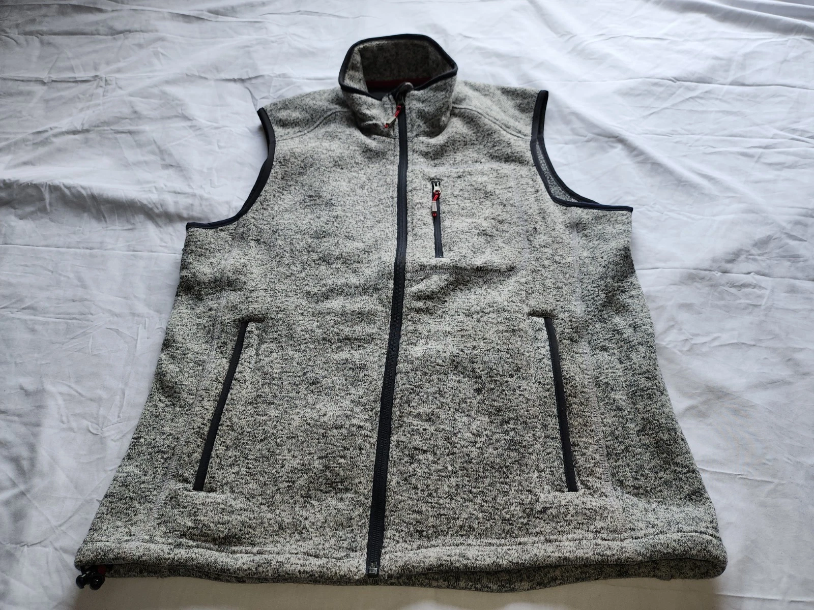 Orvis Denali Men's Vest Gray Heather Full Zip Size Medium Is Used