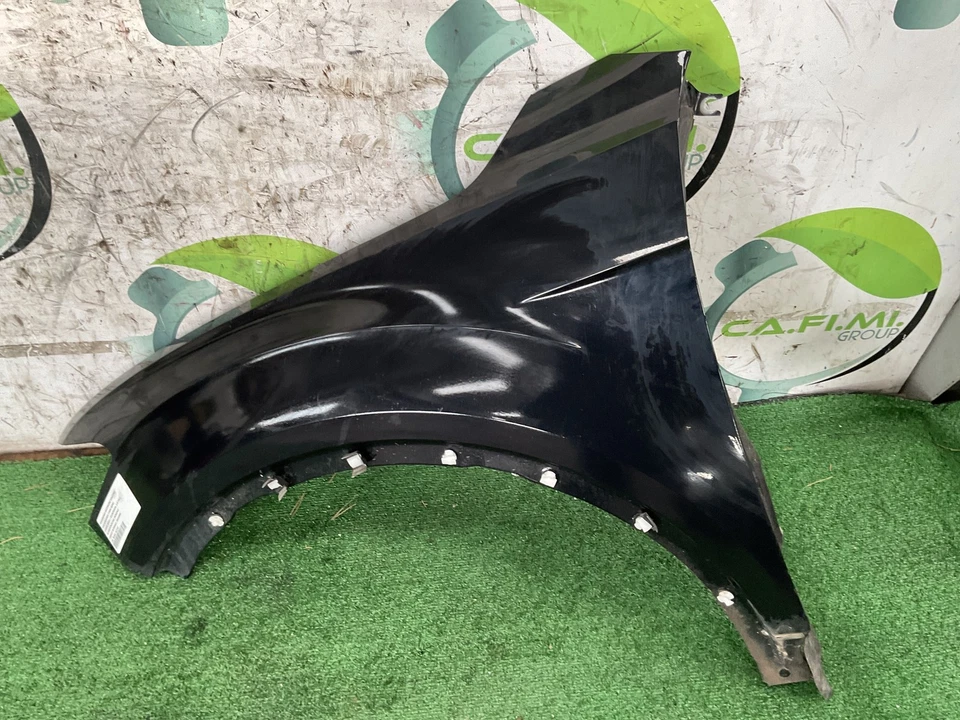 PARAFANGO ANTERIORE SINISTRO PER VOLKSWAGEN T-Roc Serie (17>) - Immagine 3 di 4