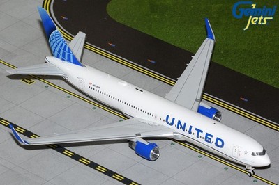 Gemini Jets 1:200 United Airlines Boeing 767-300 N670UA G2UAL1257 IN STOCK
