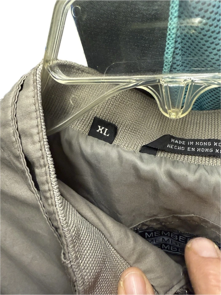 Chaqueta vintage solo para miembros Foto 2 de 4