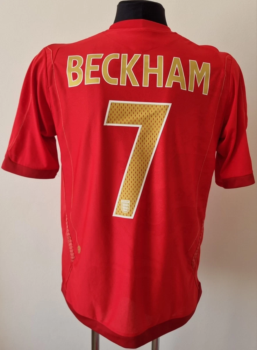 Preços baixos em David Beckham Vermelho Equipe Nacional de Roupas
