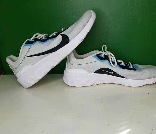 Nike Womens Explore Strada Casual 