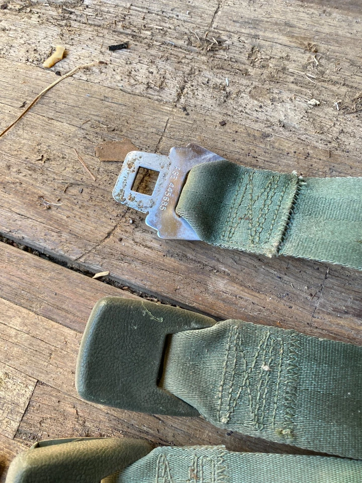 1971 Chrysler Newport Mopar Plymouth C Body Front Seatbelt Lot of 2 Pair Foto 3 de 4