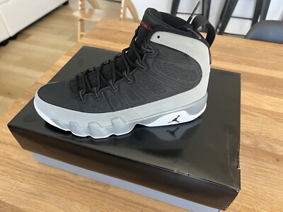 Size 8 - Jordan 9 Retro Particle Gray 2022