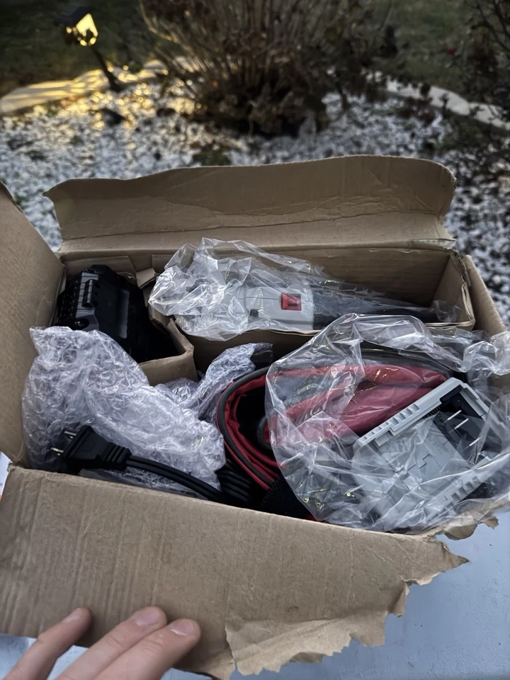 PORTER-CABLE PCCK604L2 20V Max Lithium Ion 2-Tool Drill/Impact Driver Combo Kit - Image 3 of 4