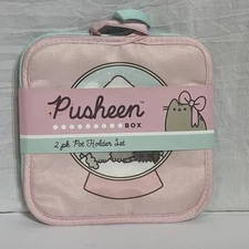 Pusheen Box Exclusive Kitchen December 2024 Set of 2 Christmas Pot Holders Pink