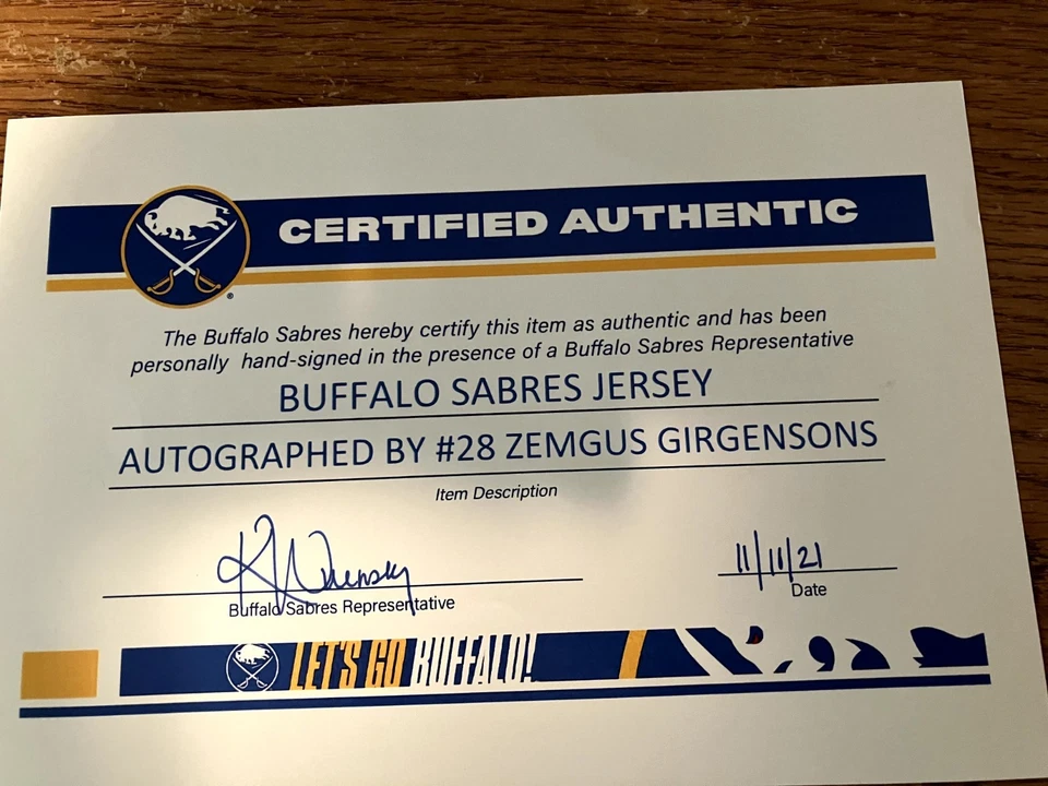 Camiseta firmada por Zemgus Girgensons Buffalo Sabres #28 auténtica certificada Foto 4 de 4