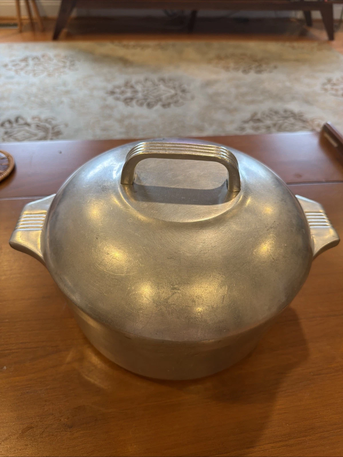 Vintage Wagner Ware Sidney 0 Magnalite Round 5 Quart Dutch Oven 4248 P