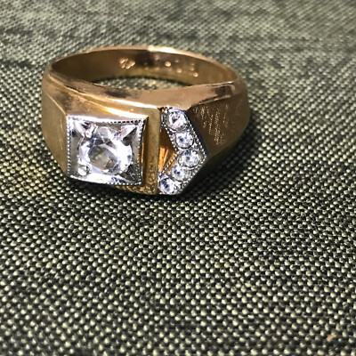 Vintage Vargas Stamped 18k Gold HGE Ring Size 9 Band with