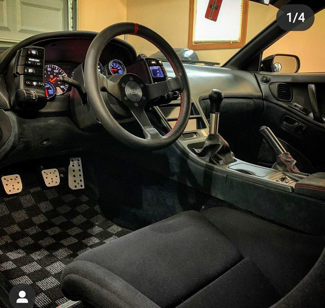 トウリヤ様mat p bkm P2M Checkered Flag Race Carpet Floor Mats & Trunk Mat Set