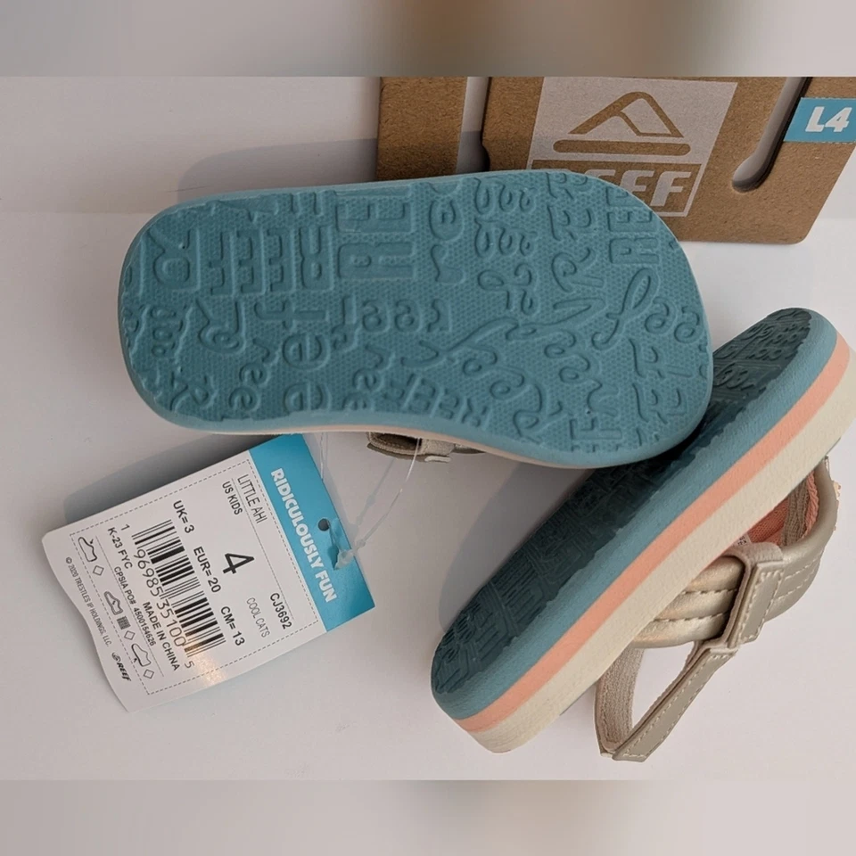 Nueva Sandalia Reef Little Ahi Genial Gatos Estampado Animal Niños Pequeños Talla 4 Zapatos Niña Foto 4 de 4