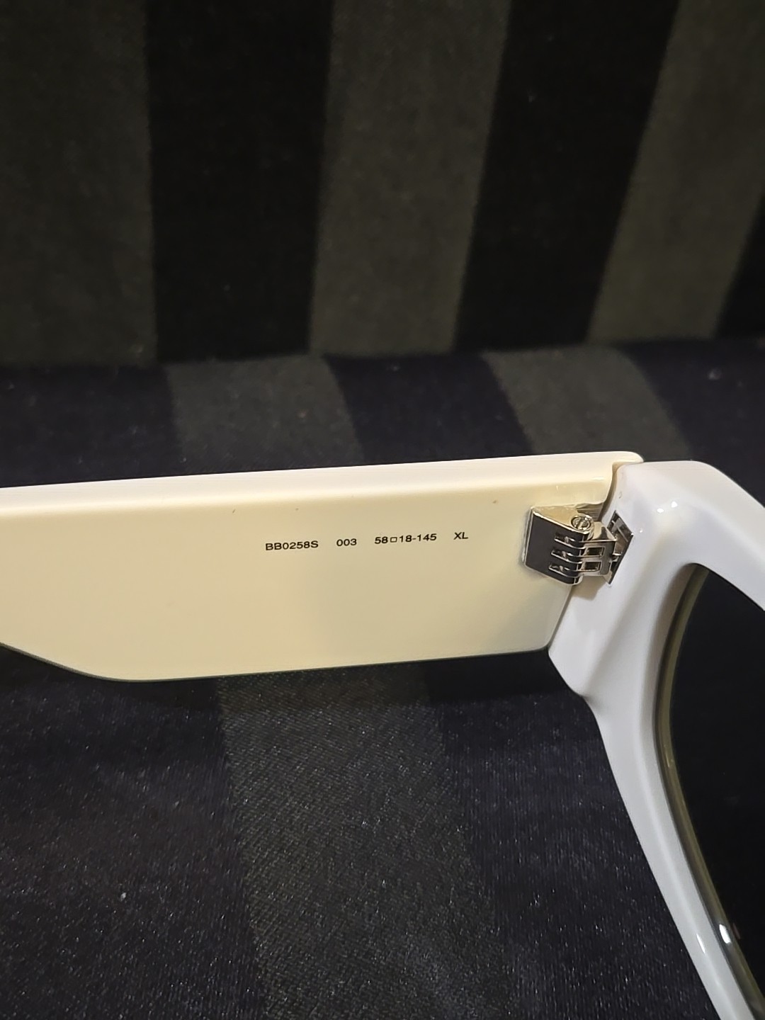 Balenciaga Women's Sunglasses XL Cat Eye White Frame With Case  thumbnail 9