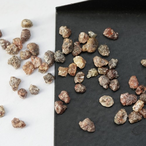 1.00 CT 4PCS Brownish Rough Diamond Loose Natural Raw Diamond 4 To 5 MM - Picture 2 of 8