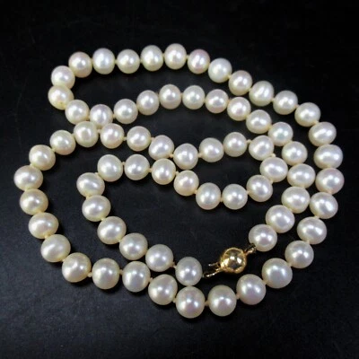 Wunderschöne Perlenkette mit Verschluss aus 585er Gold 14 Karat Vintage Necklace - Bild 1 von 4