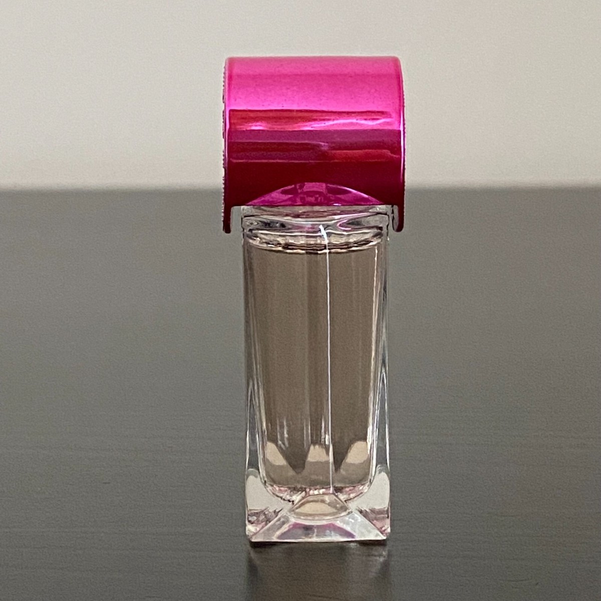 Stella McCartney POP Eau de Parfum miniature splash dab-on perfume