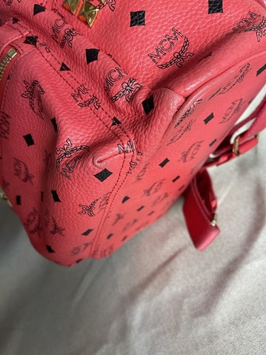 MCM Stark Small Backpack in Ruby Red - Picture 6 of 24