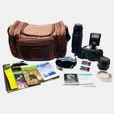 Vtg Canon T50 35mm Film Camera Bundle w/ 50mm Lens, Zoom, Flash Bag - TESTED