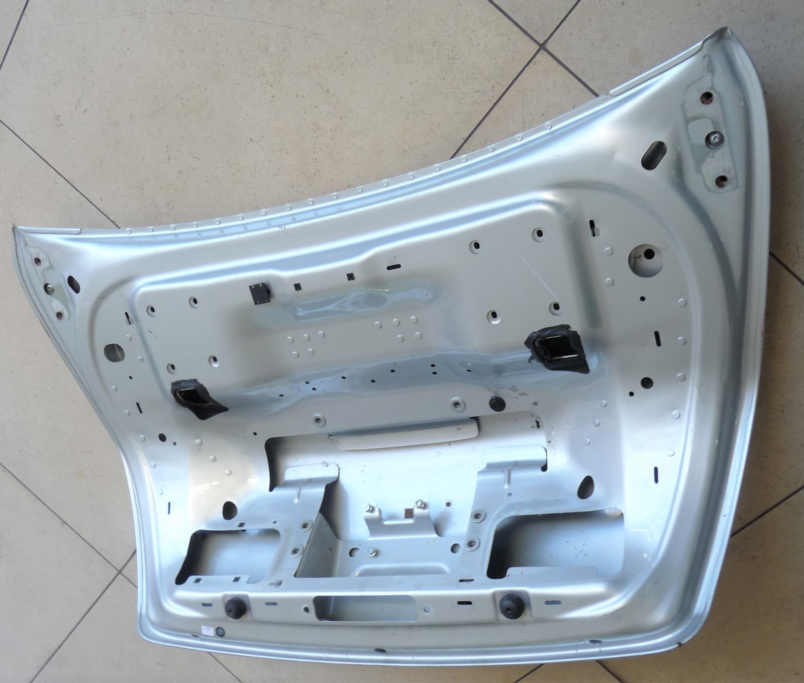 03-10 Bentley Continental GT Coupe Trunk Boot Lid Shell 3W8827105 3W8827025EU
