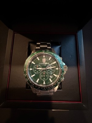 Torino Carrero AVATAR CS866GNRD Men s Chronograph Watch Green Dial New in Box