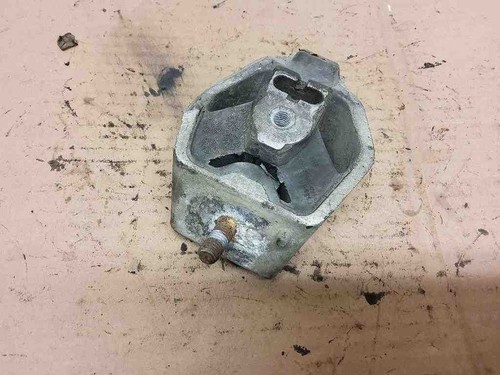 AUDI 100 4A, C4 Getriebelager 4A0399151E 2.50 Diesel 1993 32544220