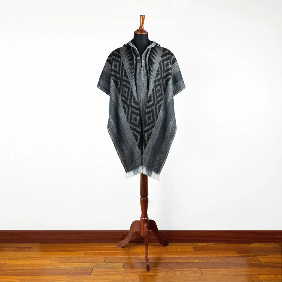 Lightweight BABY ALPACA Wool Hooded Poncho Pullover UNISEX Handmade in Ecuador - Image 3 of 4