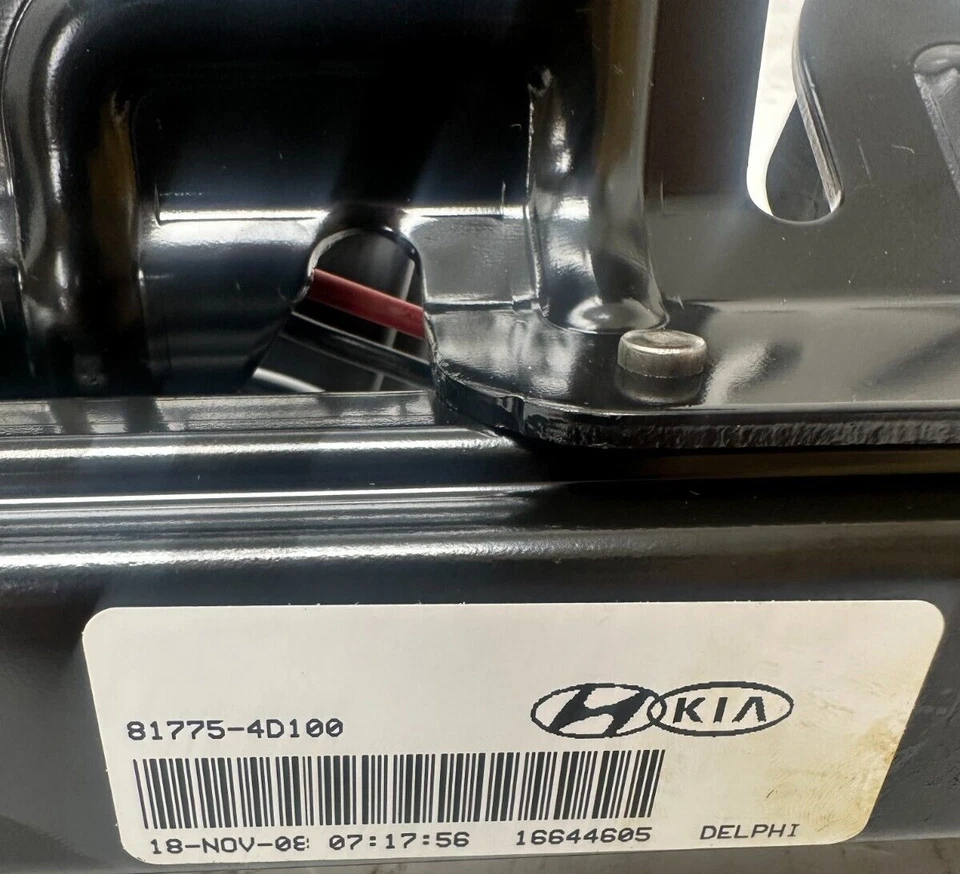 OEM Tail Gate Opening Closing Motor 2006-2012 Sedona Entourage 81775-4D100 - Image 4 of 4