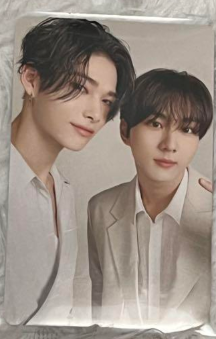 ENHYPEN Walk the Line Japan ZIP UP HOODIE Official Unit photocard