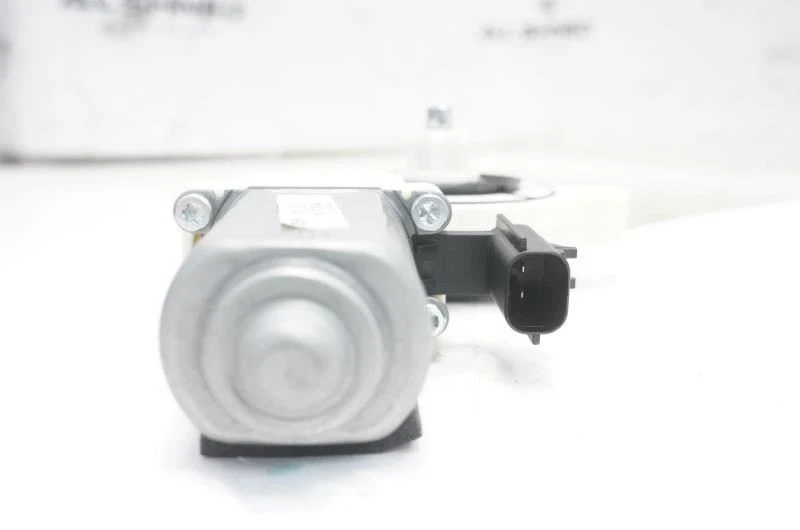 18-19 Dodge Ram 2500 Rear Backlite Sliding Glass Power Motor 68104848AI OEM - Image 4 of 4