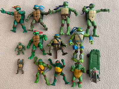 TEENAGE MUTANT NINJA TURTLES TMNT LOT OF 13 FIGURES & SKATEBOARD 2002-2008
