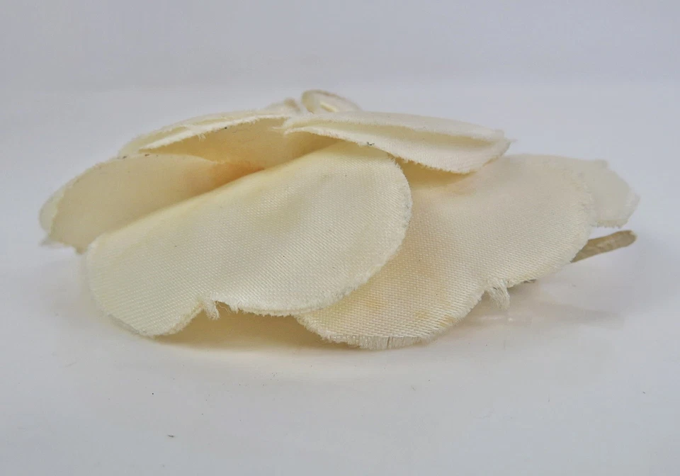Authentic CHANEL White Fabric Camellia Brooch Pin #58757 - Image 3 of 4