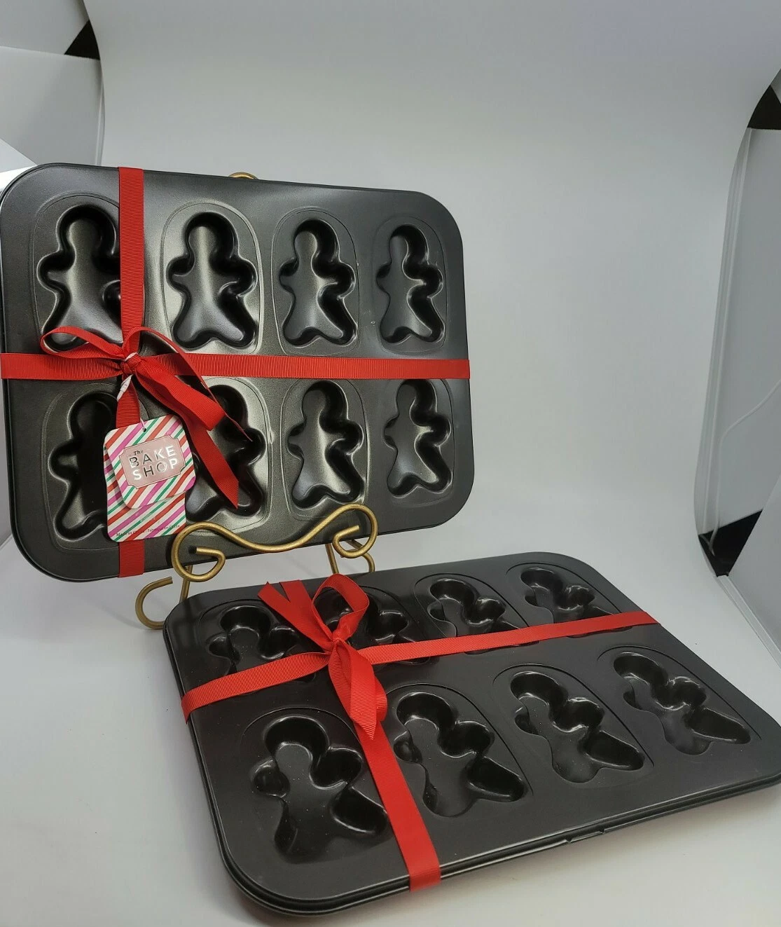 2 Pcs Gingerbread Man Cupcake Pans NEW