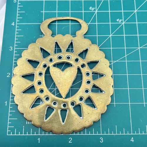 Brass Horse Medallion Antique English Heart Sun Card Suit Stamped Parade Harness - Picture 7 of 7