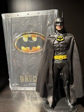 Product Image: Hot Toys Batman 1989 1:6 Scale Figure DC Comics Michael Keaton MMS692 Sideshow