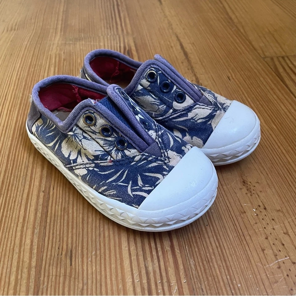 Zapatilla deportiva Toms azul marino palma floral sin cordones para niños pequeños TALLA 6 Foto 3 de 4