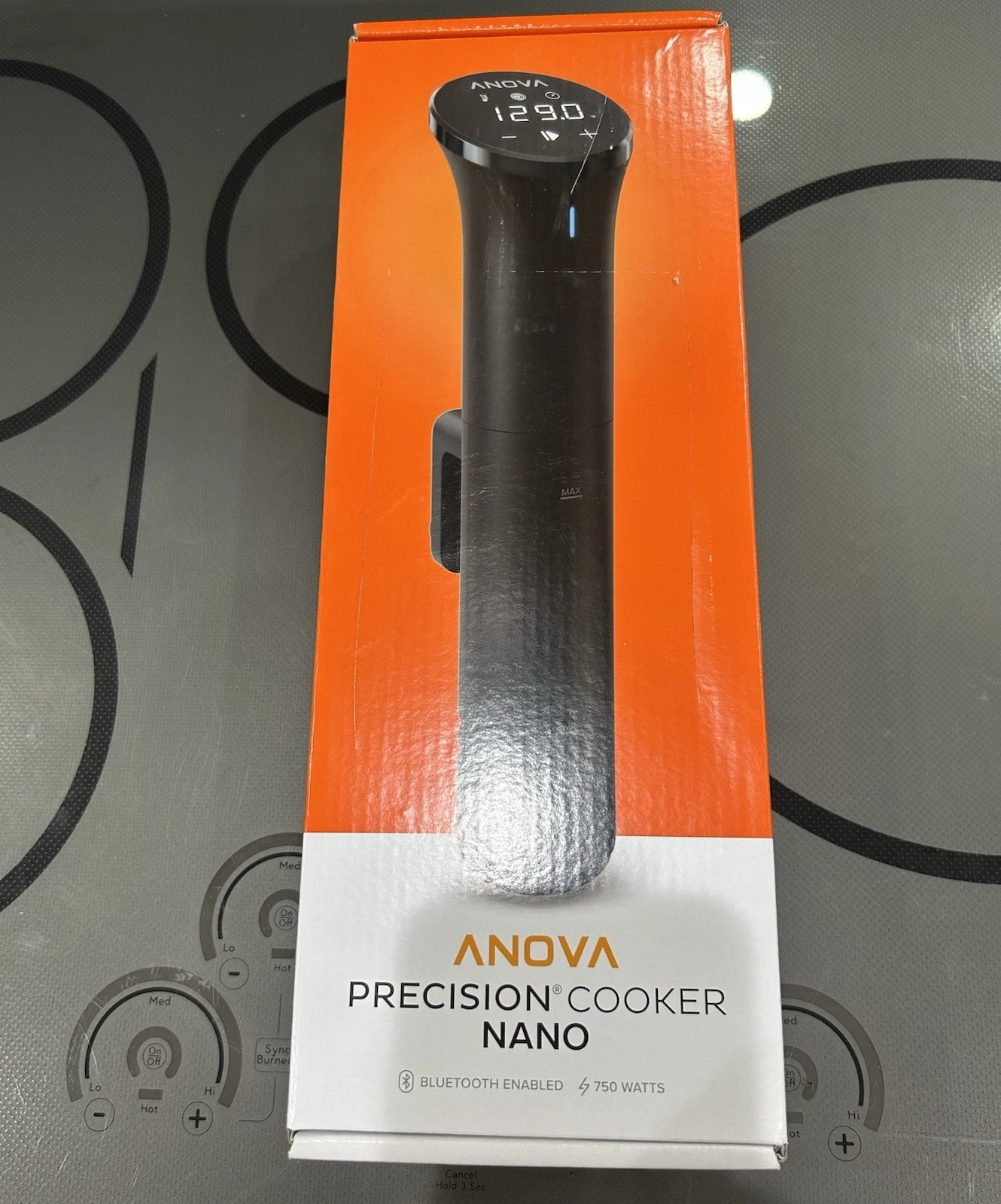 Anova Precision Cooker Nano Sous Vide Immersion Circulator Bluetooth 750W. 4
Opens in a new window o