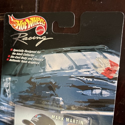 1999 HOT WHEELS RACING 1/64 DELUXE VALVOLINE MARK MARTIN #6 W/ Card Die Cast - Picture 5 of 6