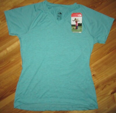 The North Face Flash Dry Green S V-Neck S/S Pull-on Performance Tee  Nice!