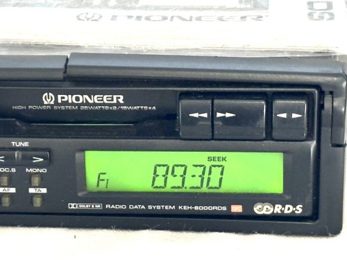 VINTAGE PIONEER KEH-6000 RDSR RADIO PULL OUT CASSETTE PLAYER WITH USER MANUAL - Picture 4 of 13
